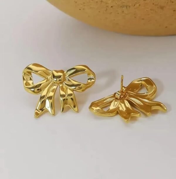 Gold-Plated Bow Stud Earring - Image 3