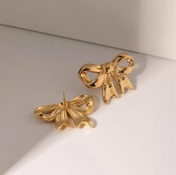 Gold-Plated Bow Stud Earring - Image 4