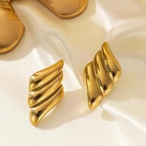 Modern Wing-Shaped Gold-Toned Stud Earring, Elegant Curved Design