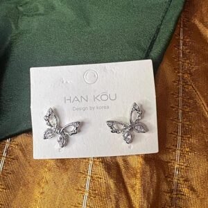 Korean Girls' Butterfly Stud Earrings, Black and Silver