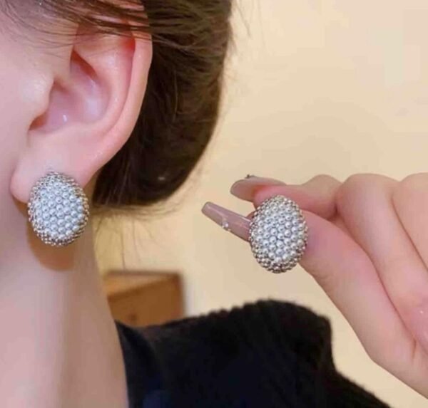 Vintage Pearl Stud Earrings,  Oval Shape with Faux Pearl, (2 Color) - Image 7