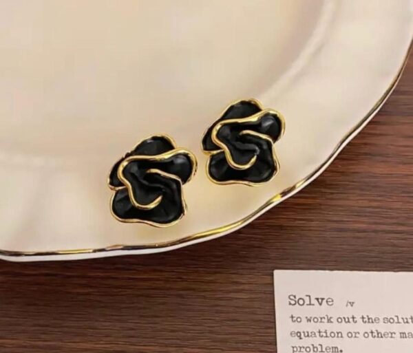 Elegant Black Rose Stud Earrings, (2 Color) - Image 4