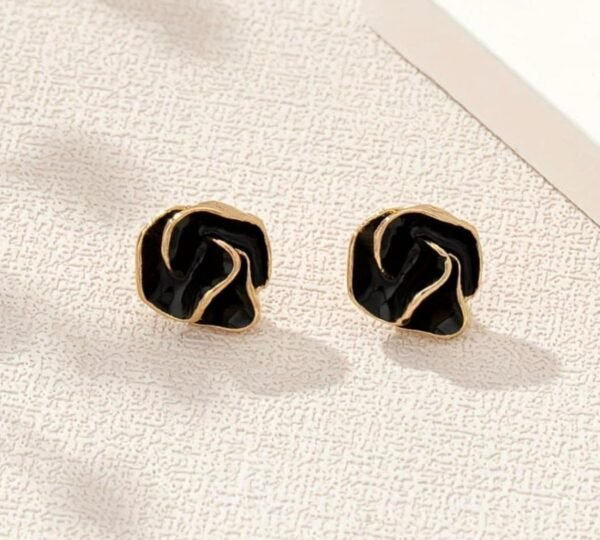 Elegant Black Rose Stud Earrings, (2 Color) - Image 5
