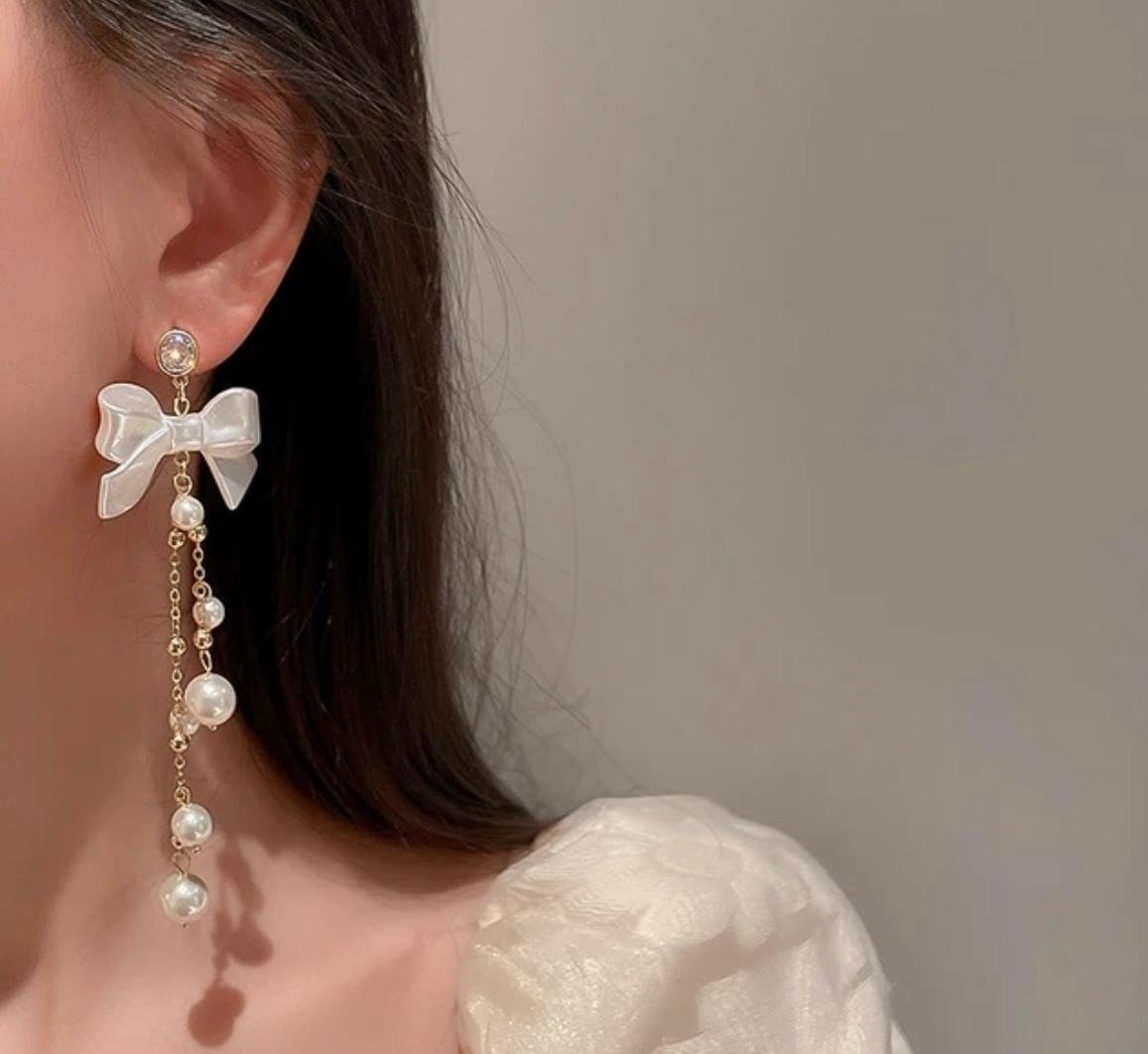 Pearl Drop Earrings with Crystal Bow Design, Gold Plated Copper, White Beaded Chain Dangle - Image 2